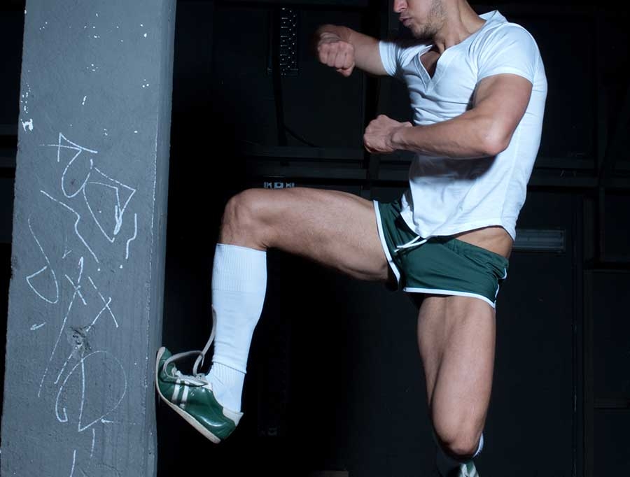 Men's sports t-shirt, shorts and long sports stockings in the BARCODE BERLIN collection